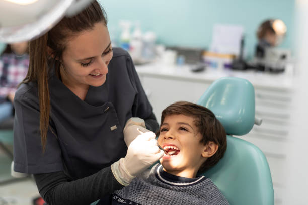 Best Tooth Infection Emergency Dentist  in West Clarkston Highland, WA